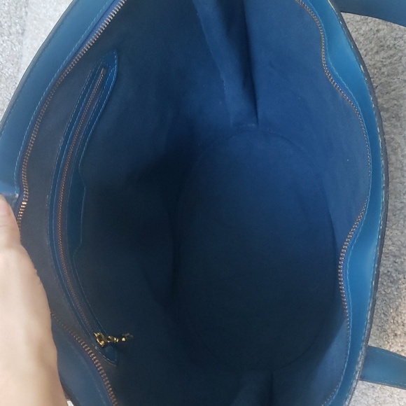 Louis Vuitton Blue Epi Saint Jaques Shoulder Bag Authentic - Picture 12 of 14